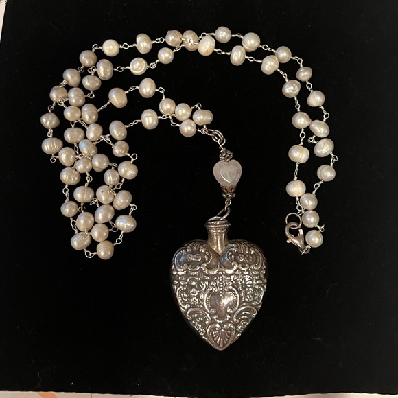 Sterling Silver Perfume Bottle on a Pearl Chain..... - Picture 3 of 4